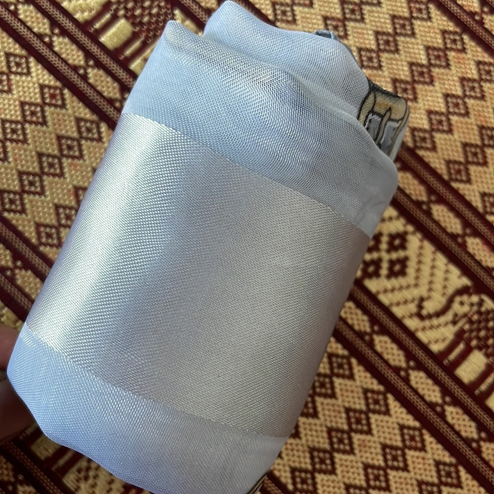 Lovely square scarf - Picture 5 of 5